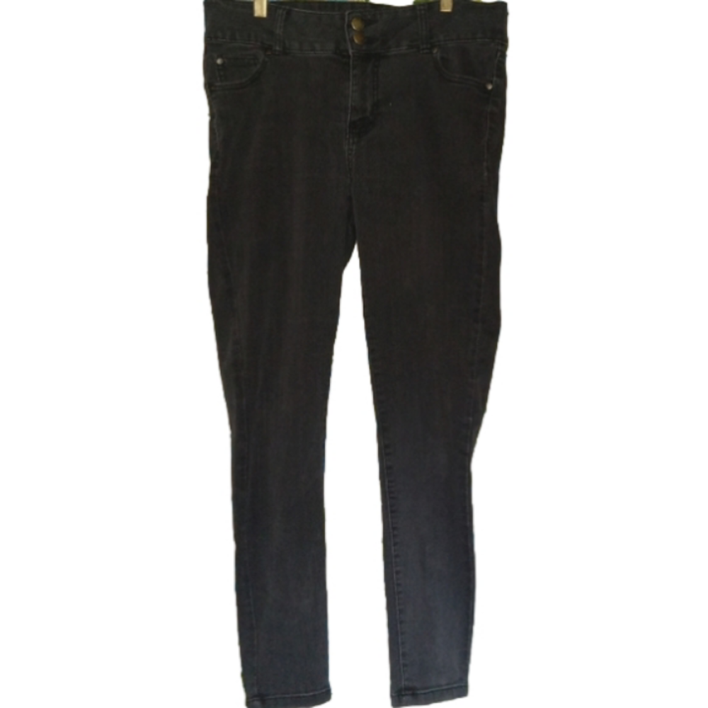 CELEBRITY BLUES Sz 10 Women's Black Jeans